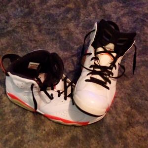 Air Jordan 6 Retro men's size 12
